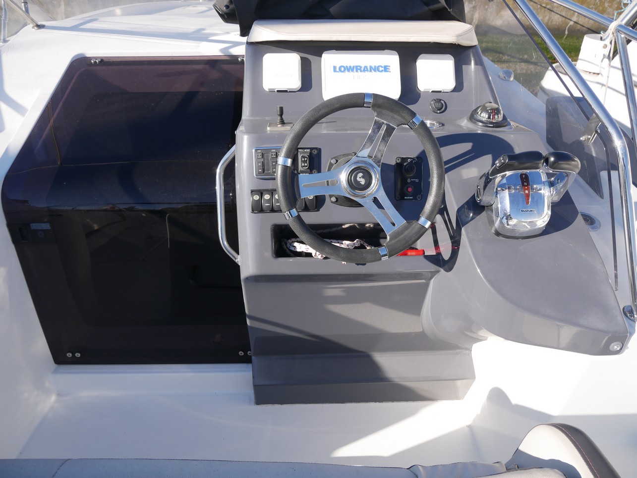 Beneteau Flyer 8.8 SUNdeck - 